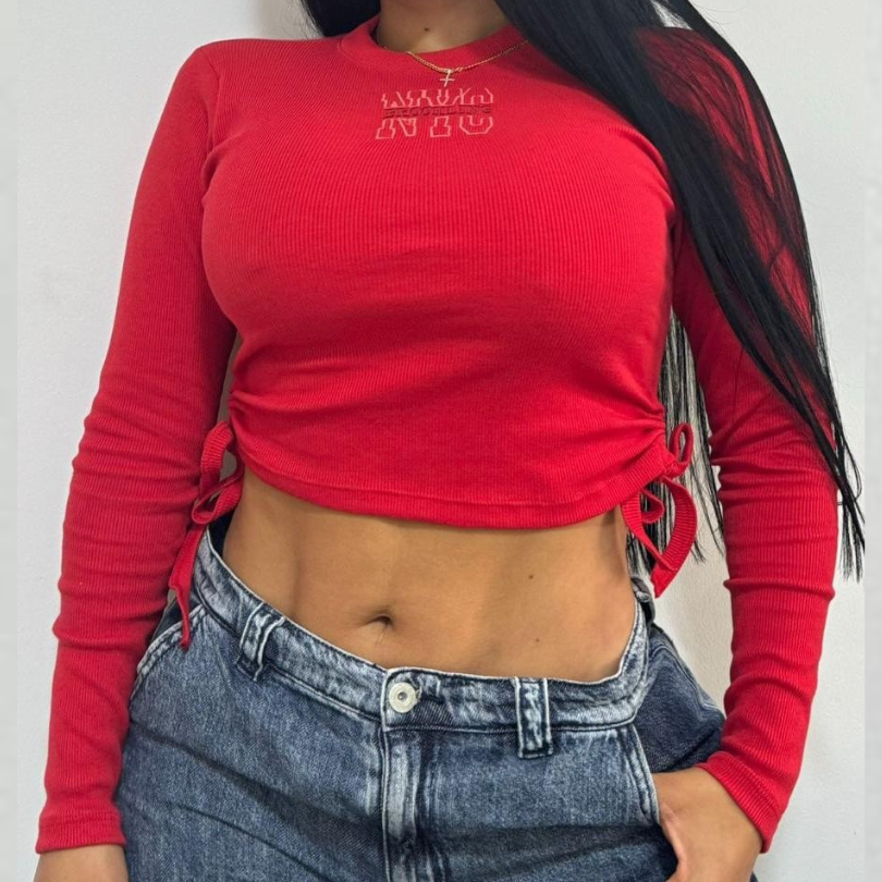 Nueva Blusa Manga Larga Cuello Redondo Con Recogidos Laterales + Envío Gratis 💥OFERTA ESPECIAL💥 X2 Unidades $115.100